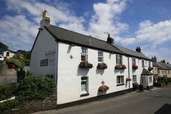 The Globe Inn