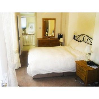 McMahon Guest House