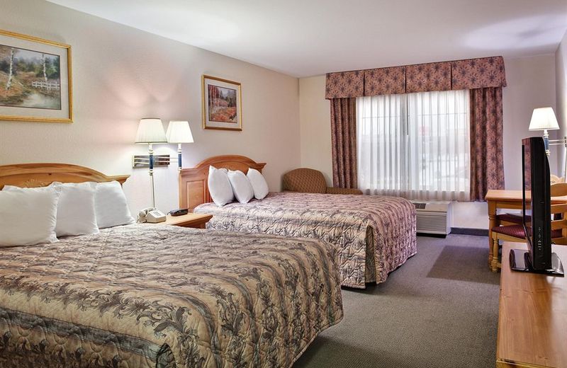 Country Inn & Suites by Radisson, Dubuque, IA