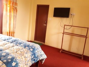 Hotel Park Inn Chitwan