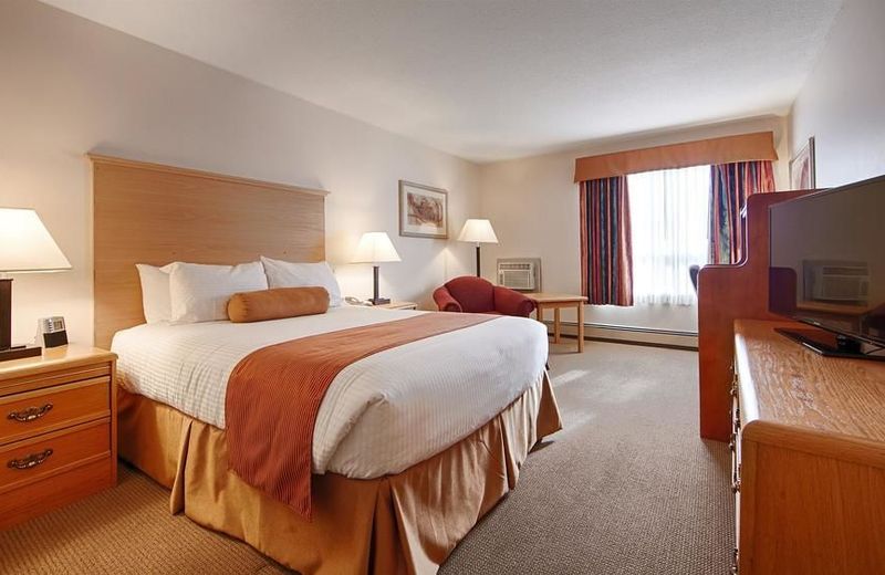 Tower Inn & Suites