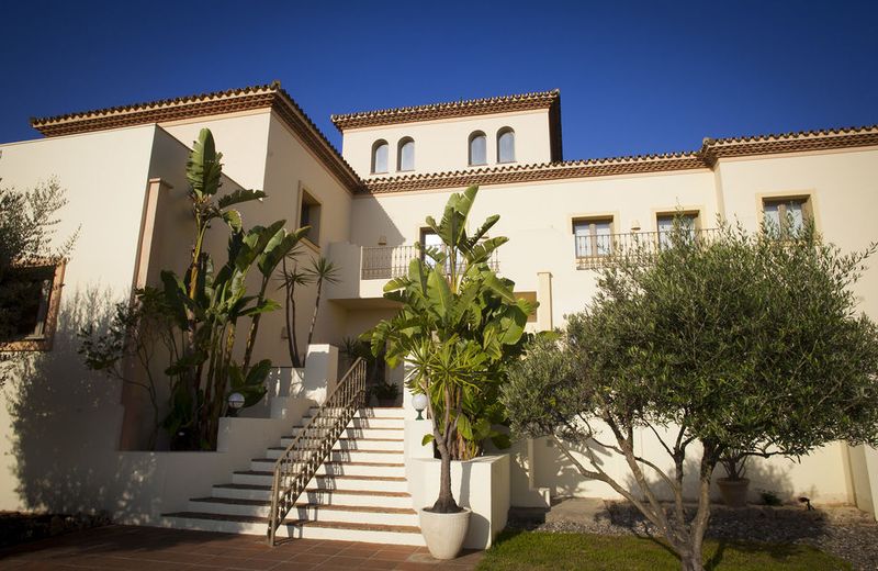 The Suites At San Roque Club
