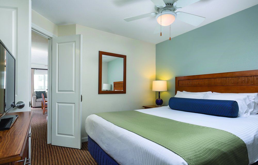 Club Wyndham Oceanside Pier Resort