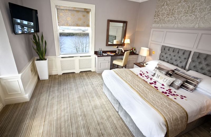 The Lakeside Hotel & Leisure Centre