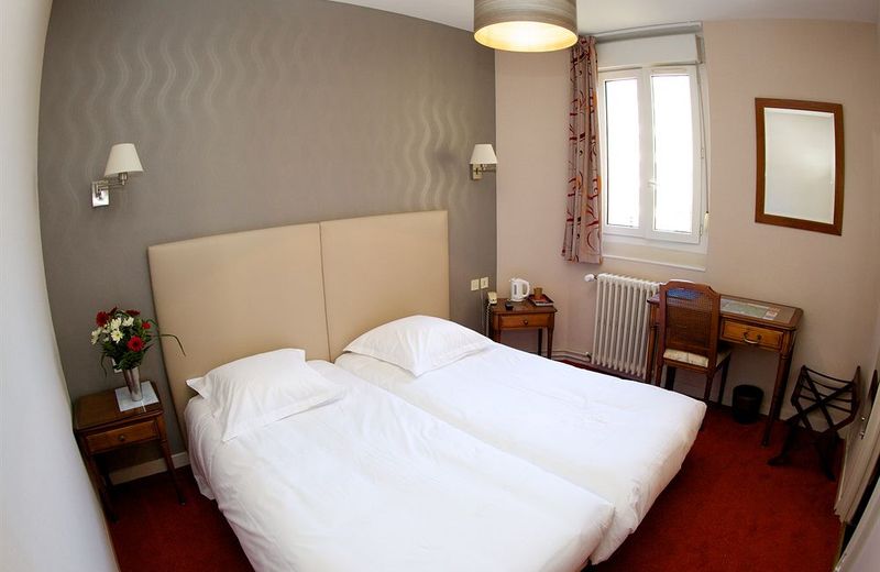Garden Hotel Rennes Centre Gare