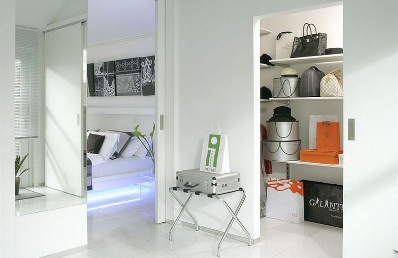 MAISON BOUSSON BED & BREAKFAST