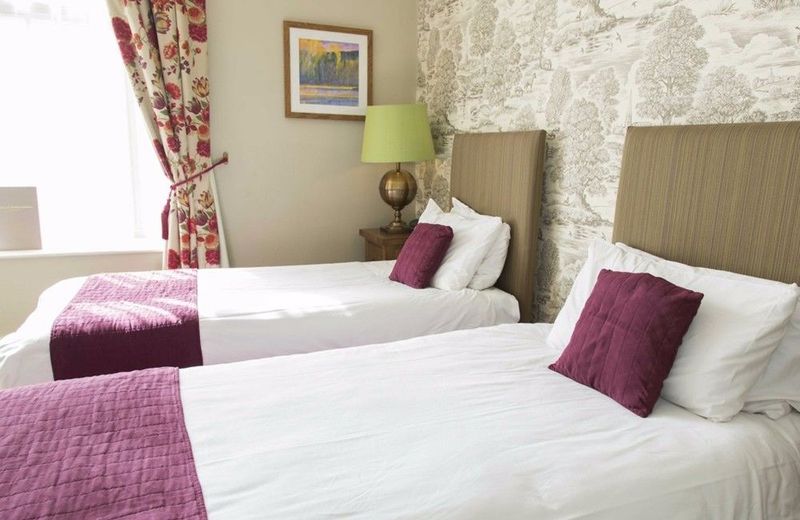 George Hotel