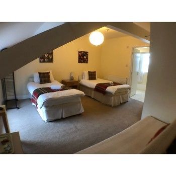 Number 19 Guest House - Dalton In Furness