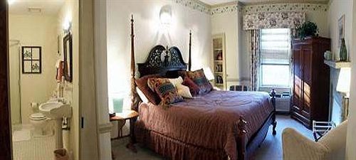 Highlands Inn