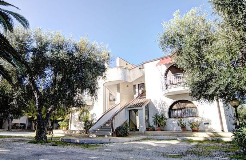 Hotel Residence Torre Del Porto