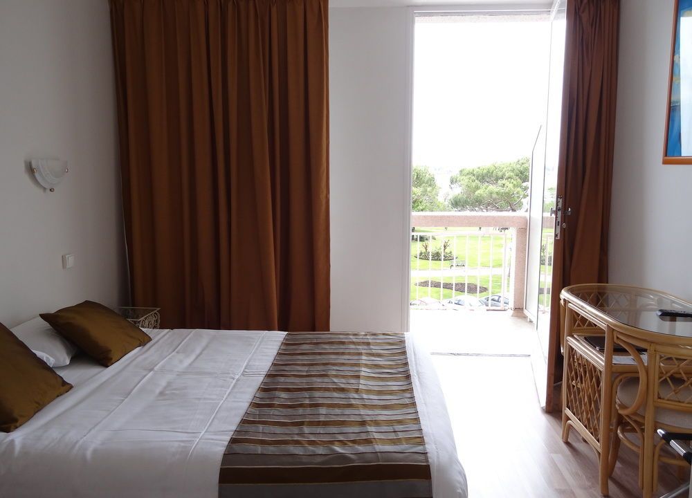 Brit Hotel Hermitage