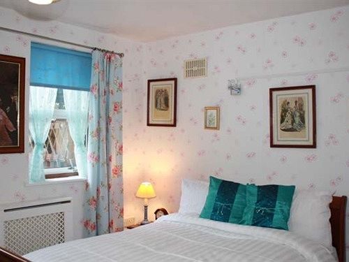 Diana Lodge