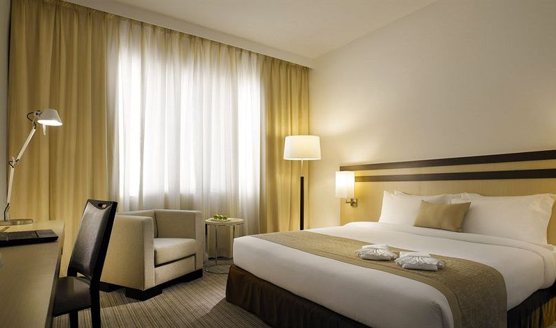 Premiere Hotel