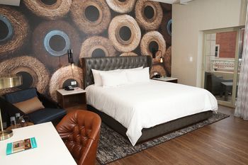 Hotel Indigo Naperville Riverwalk, an IHG Hotel