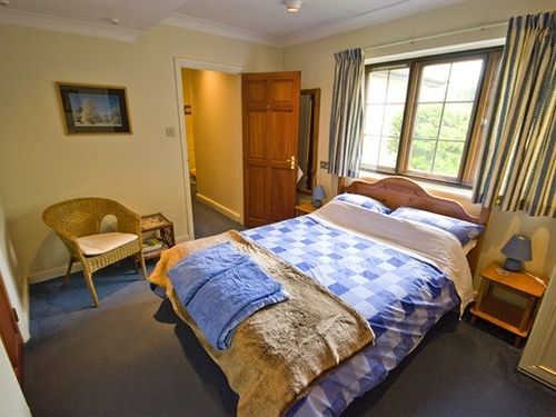 Shire Lodge