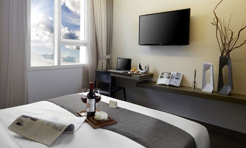 Grand Palace Hotel