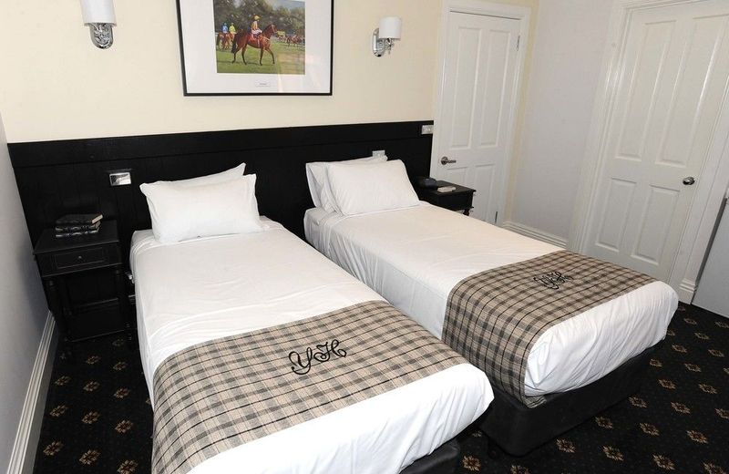 The Yarrawonga Hotel