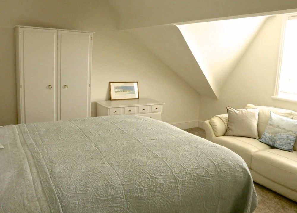 Paramount Aparthotel
