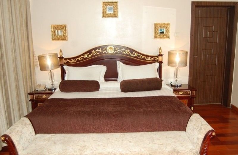 Owu Crown Hotel Ibadan