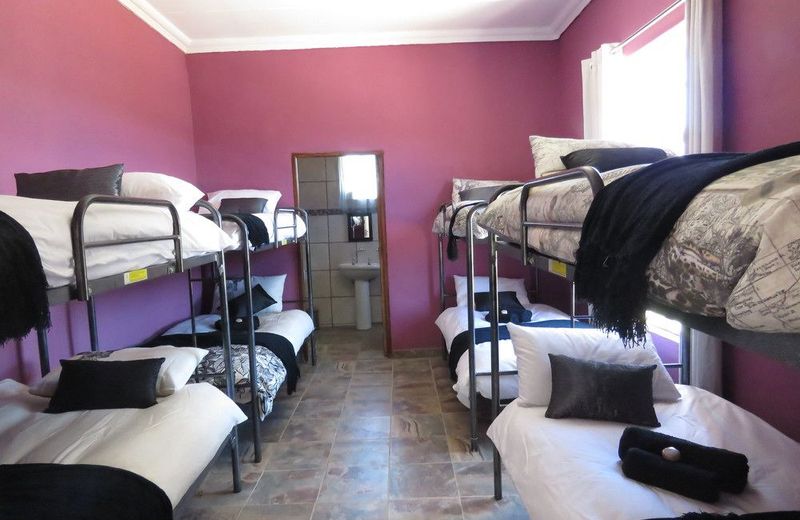 Swartberg Backpackers