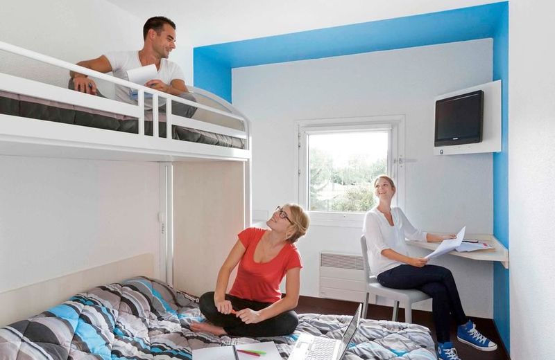 hotelF1 Lyon Isle D'Abeau Ouest St Exupery