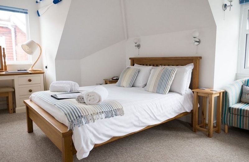 Southern Breeze Lodge - Adults Only