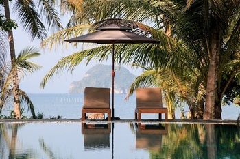 Thalane Beach Resort and Villas