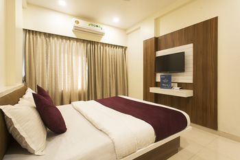 OYO 10355 Hotel SK Regency