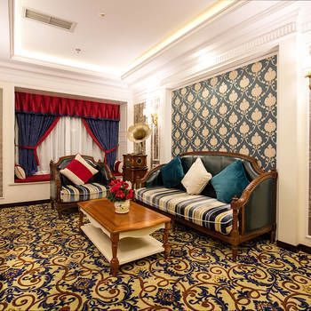 Hailun Hotel