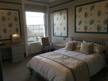 Glenfall House