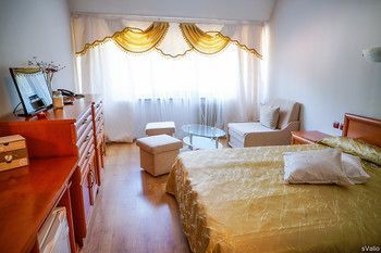 Moura Boutique Hotel by Asteri Hotels