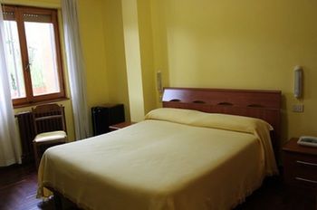 Hotel Adriana