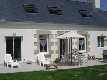 House With 3 Bedrooms in Paimpol, With Enclosed Garden and Wifi