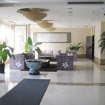 Donggang Chunlin Hotel