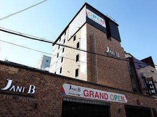 Hotel Image 1