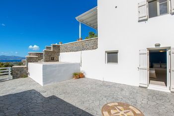villa victor 2