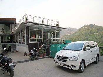 OYO 1679 Value Hotel