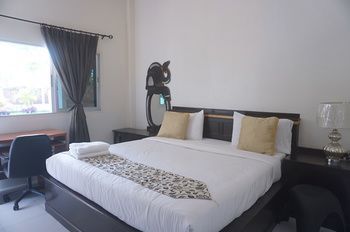 Iyara Resort