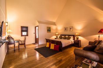 Teakwood villa
