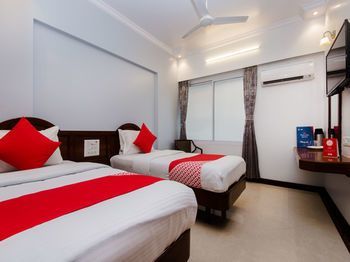 Capital O 12749 Hotel Sagar