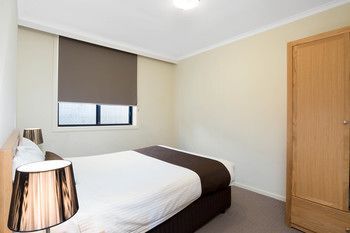 New Crossing Place Motel