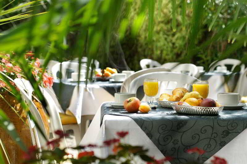 Outdoor Pictures 19