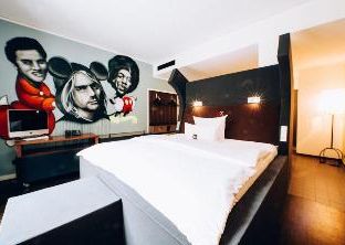 Hotel Image 2