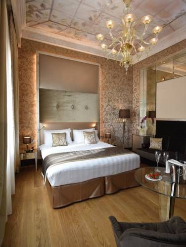 Santa Croce Boutique Hotel