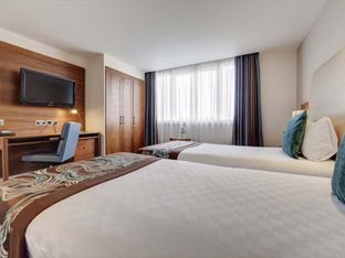 Hotel Image 1