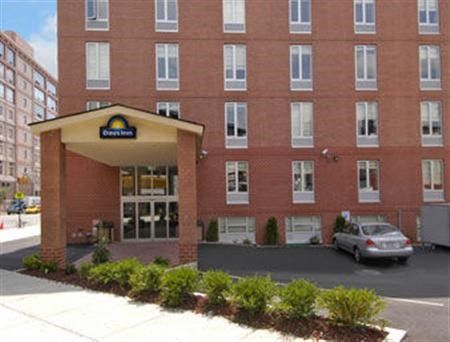 Days Inn by Wyndham Long Island City