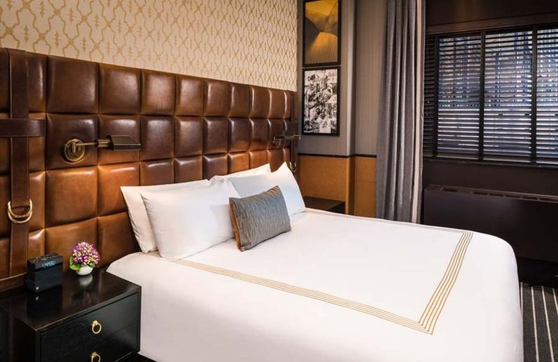 Holiday Inn New York-JFK Airport Area, an IHG Hotel