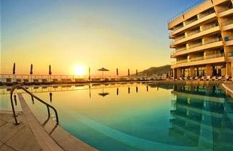 Konstantinos Palace