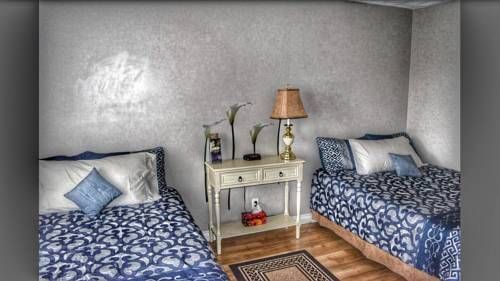 Sunny Shuswap B&B