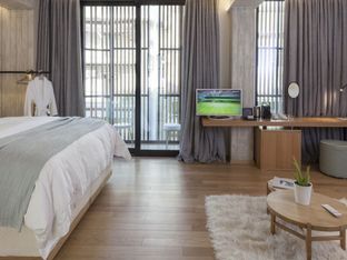 Hotel Image 1